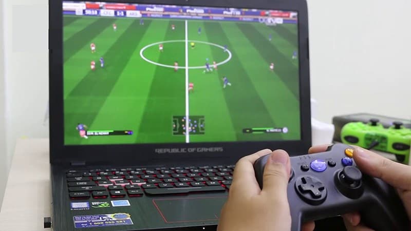 Những tay cầm chơi FIFA Online 4 tốt nhất trên thị trường